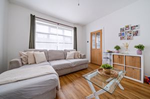 Lounge- click for photo gallery